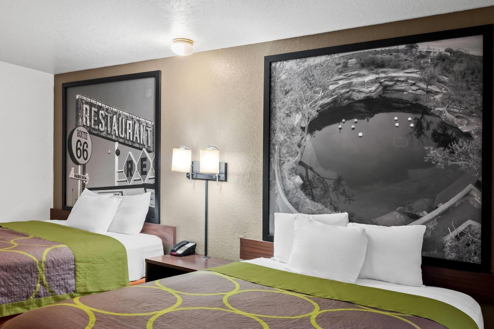 Super 8 By Wyndham Santa Rosa Otel Dış mekan fotoğraf